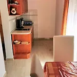 Gemuetliche Fuer 3 Personen By Interhome Daire