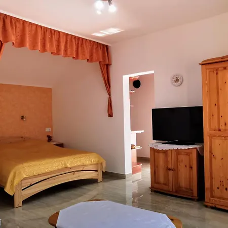 Daire Gemuetliche Fuer 3 Personen By Interhome *