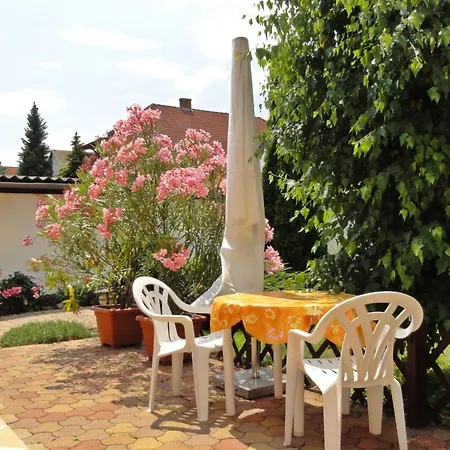 Gemuetliche Fuer 3 Personen By Interhome Zalakaros